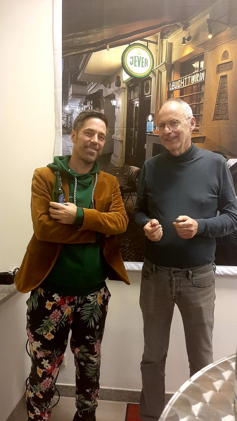 a51b0e5c-0270-4dc1-ba76-58e6202a3268(1)